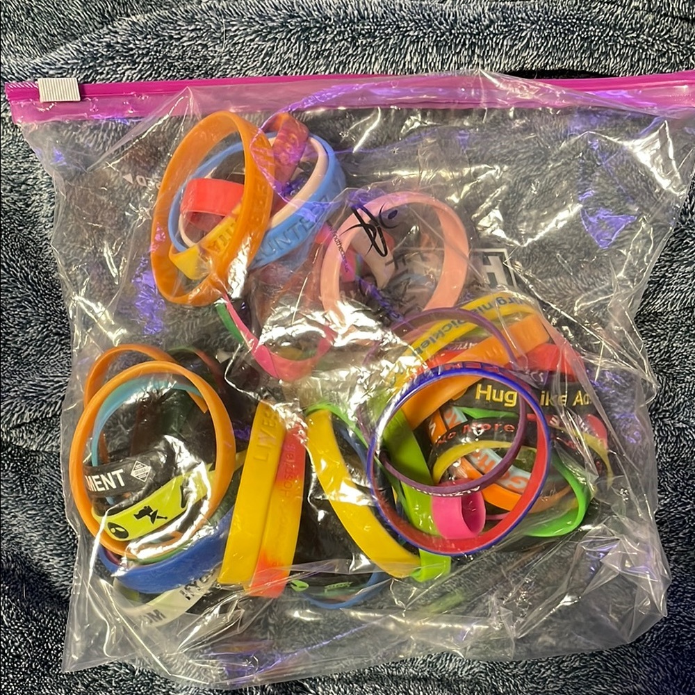 Colorful Silicone Wristbands Set